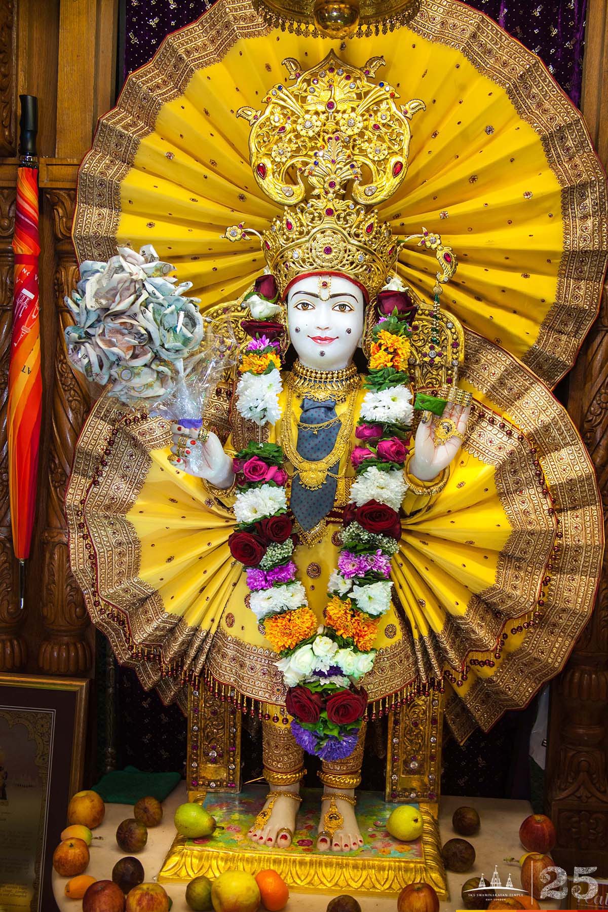 ©1987-2017 SKS Swaminarayan Temple East London